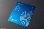 Modern and bold blue metal visiting card template 3