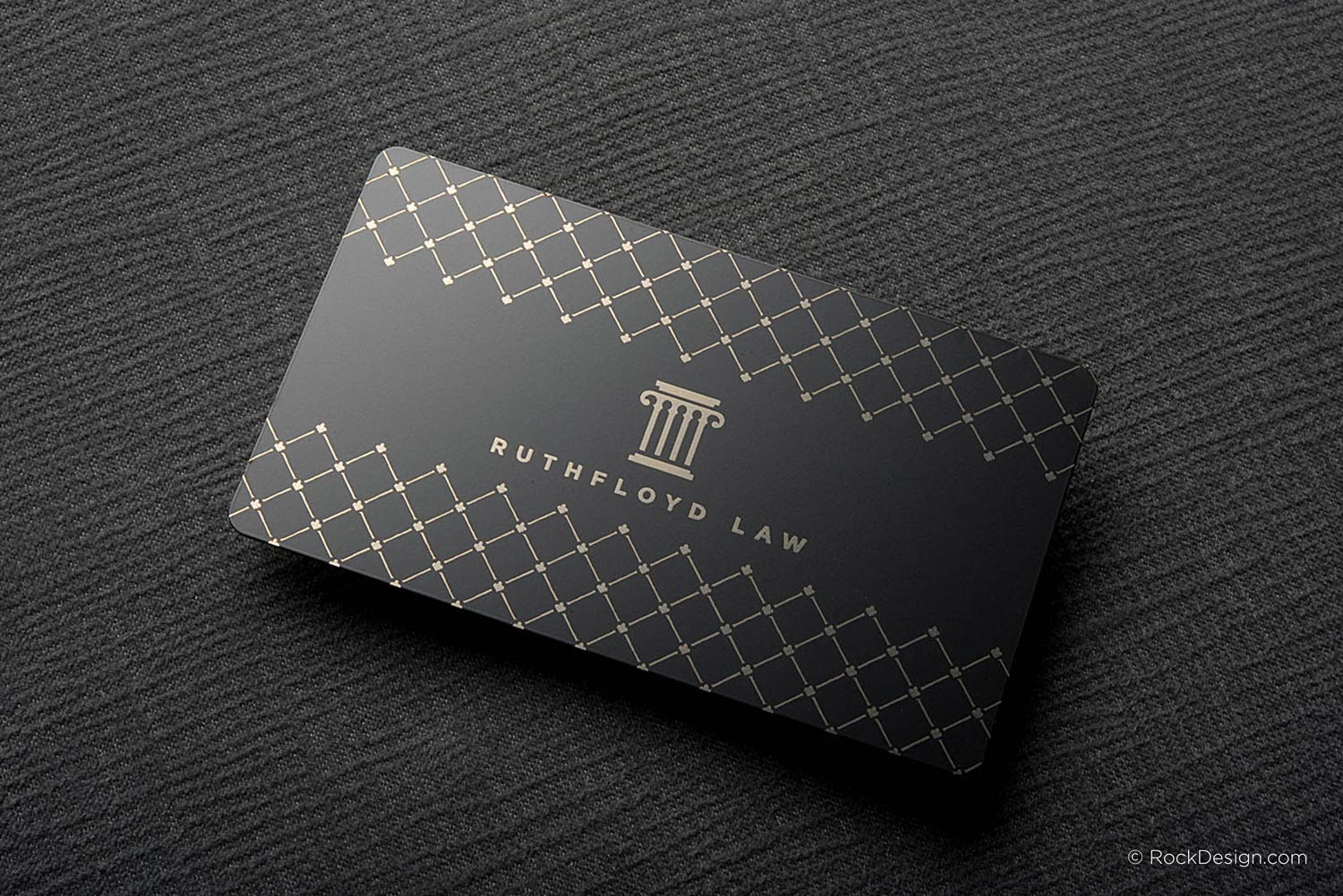 modern-luxury-patterned-laser-engraved-black-white-metal-business-card-silver-professional-premium-rockdesign-image-01